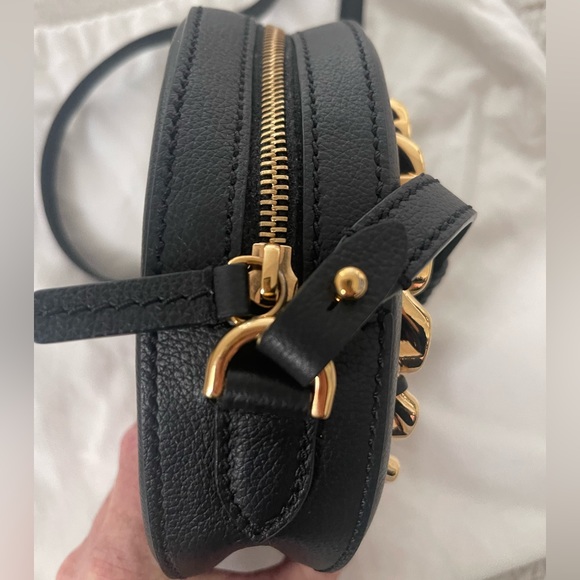 VERSACE - Picture 3 of 11